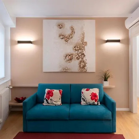 Apartman Civico 28 *